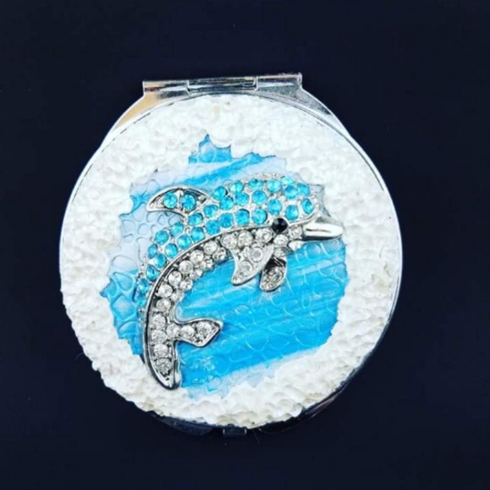 Compact Mirror Dolphin Beach